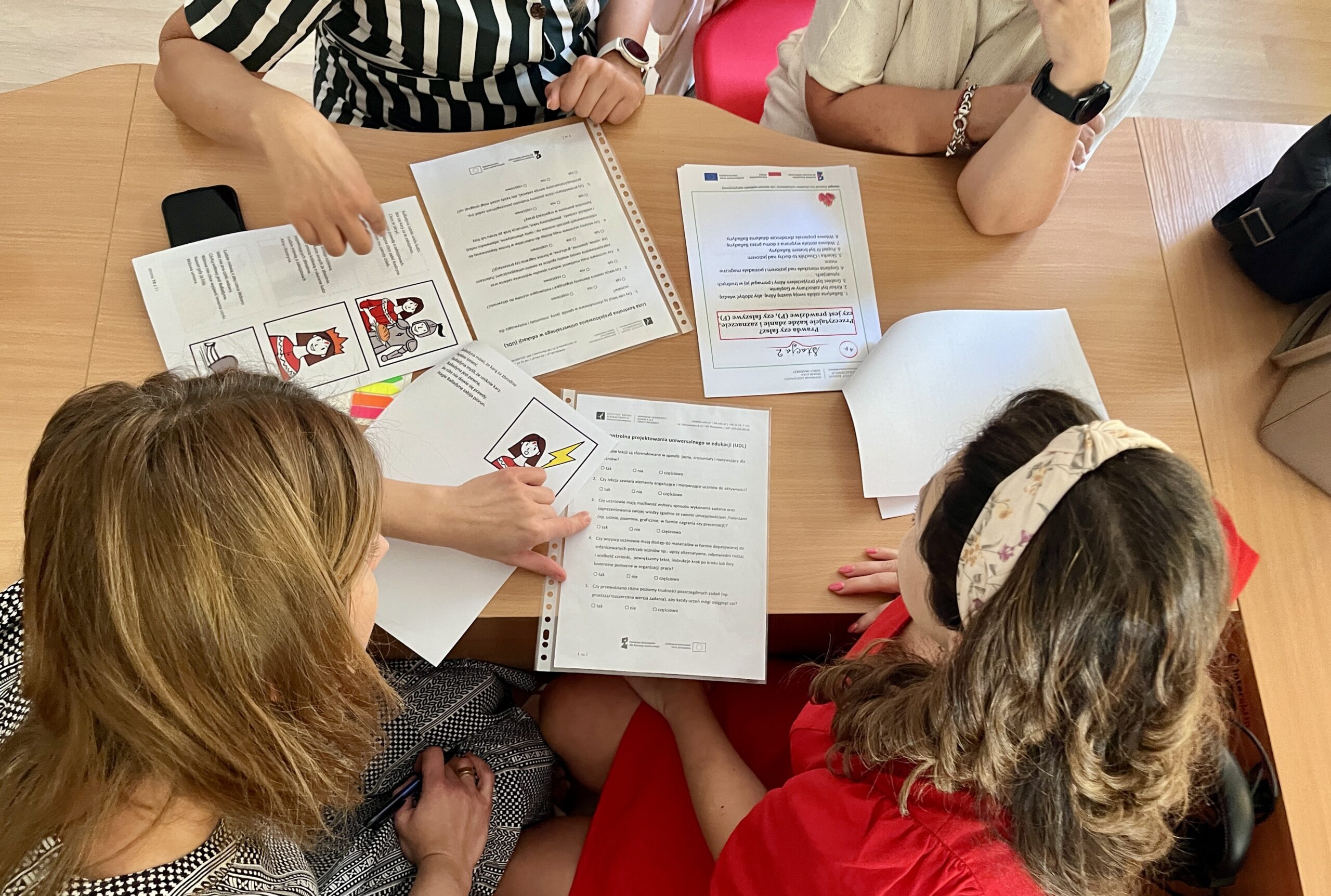Podkarpackie już rozpoczęło pracę z UDL. Teraz czas na kolejne szkoły. Zapraszamy dyrektorów i rady pedagogiczne do współpracy z Centrum Doskonalenia Edukacyjnego.